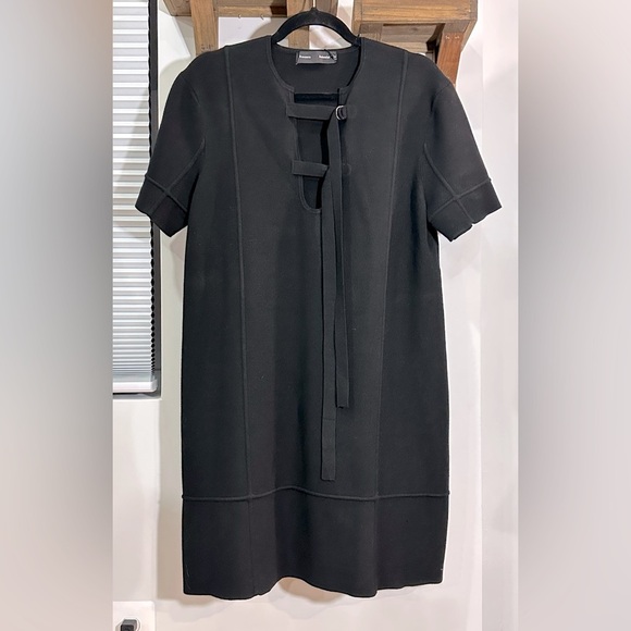 NWT Proenza Schouler Black Knit Short Sleeve Shift Dress D-Ring Buckle Straps L - Picture 1 of 13